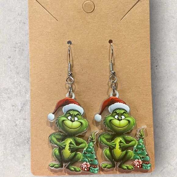 Grinch Earrings Christmas Baby Grinch Acrylic NEW - Picture 2 of 2